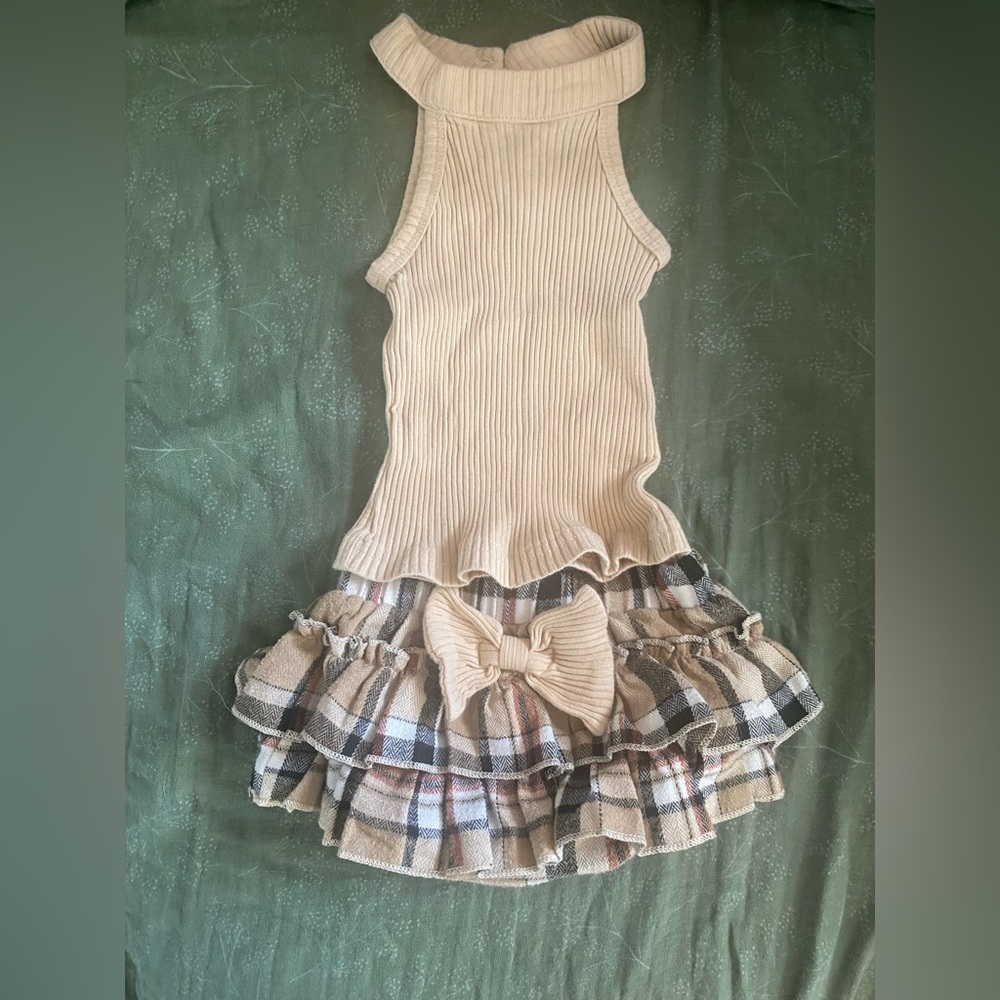 SHEIN Cream and Plaid Kids Matching Set